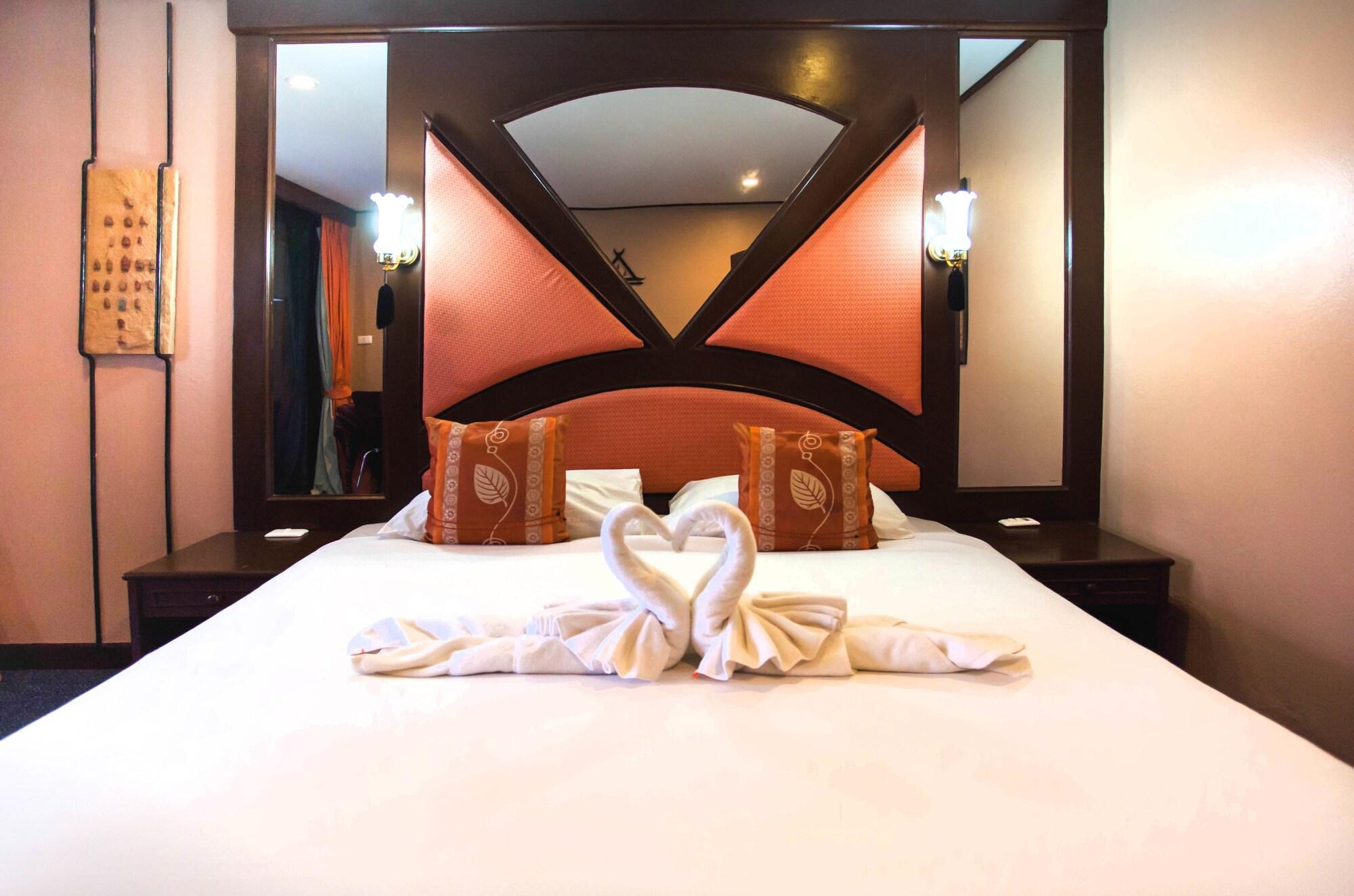 Hotel Kelly'S Residency Patong Exterior foto